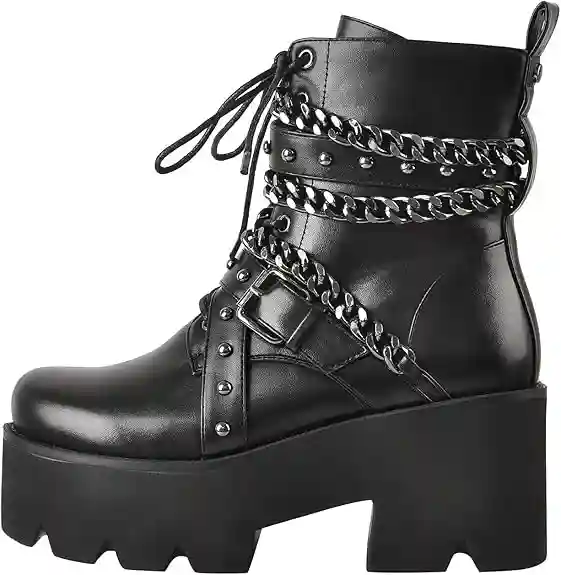 Botines con cordones y cadenas con tacón bajo